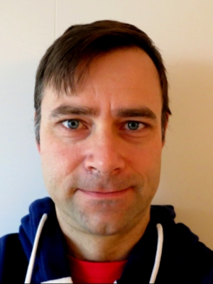 Dr.  Marcel Guillong